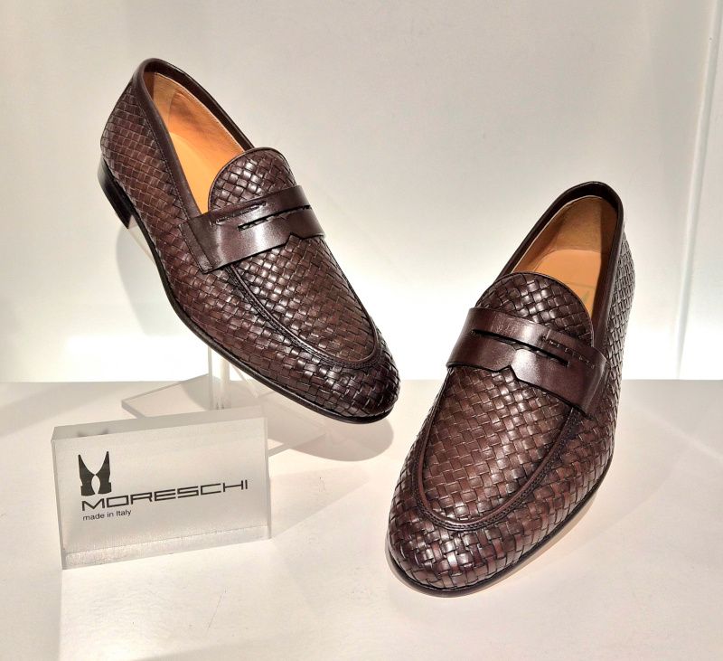 Brown Interwoven Moreschi