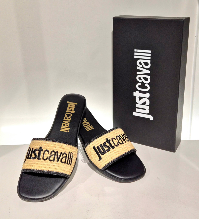 Beachwood Just Cavalli Sandels